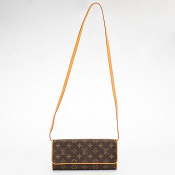 Louis Vuitton, väska, "Pochette Twin GM".