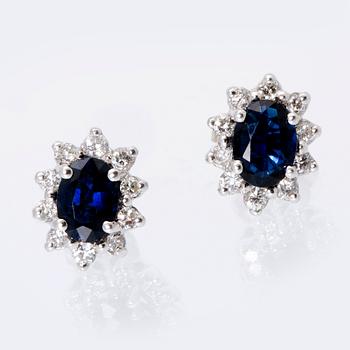 Earrings 18K whitegold 2 sapphires approx 7 x 5 mm and brilliant-cut diamonds approx 0,40 ct in total, Detters Juveler.