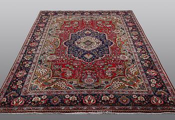 Matto, Tabriz, ca 295 x 195 cm.