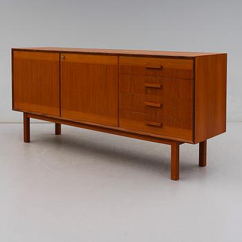 SIDEBOARD, 1900-talets andra hälft.
