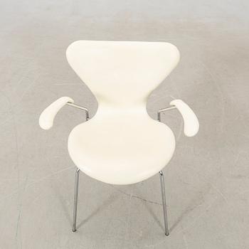 Arne Jacobsen, armchair "Seven" for Fritz Hansen Denmark, late 20th century.