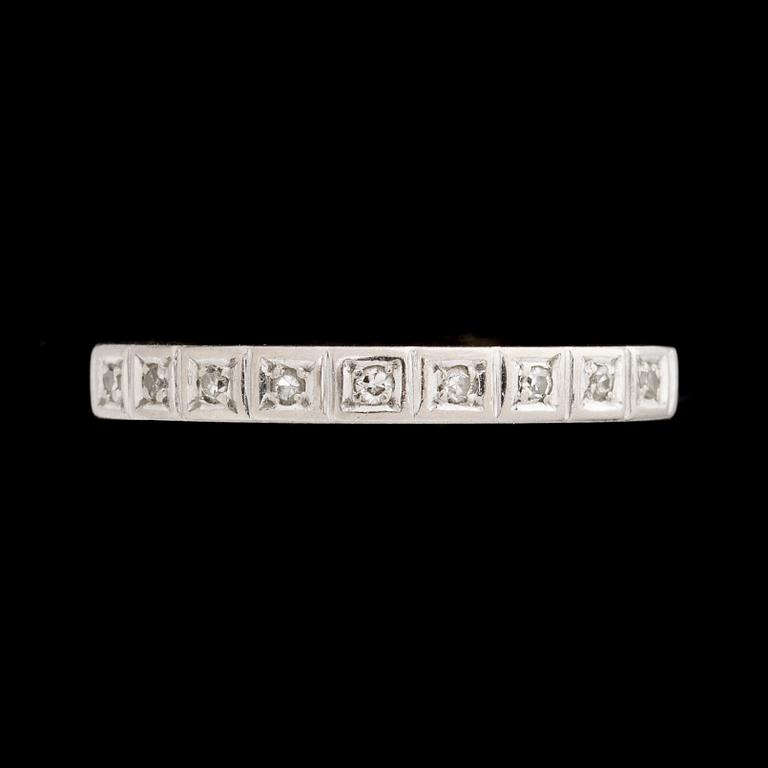 RINGAR, 3 st, 18K med åttkantslipade diamanter. Totalvikt ca 11,5g.