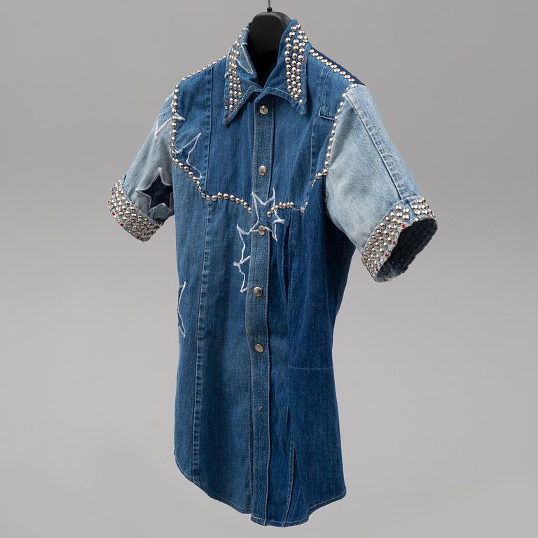 A studded denim shirt worn by Benny Andersson from ABBA.