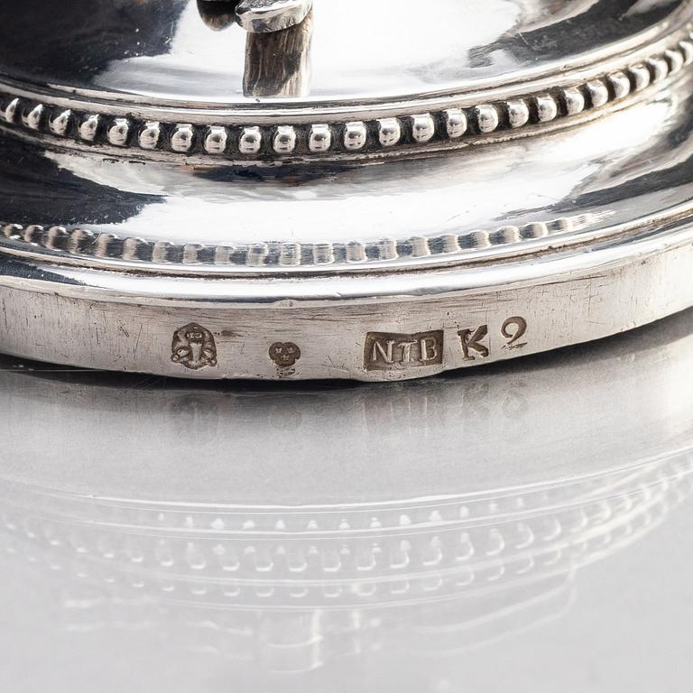 A Swedish 18th century silver coffee-pot, mark of Nils Tornberg, Linköping 1792.