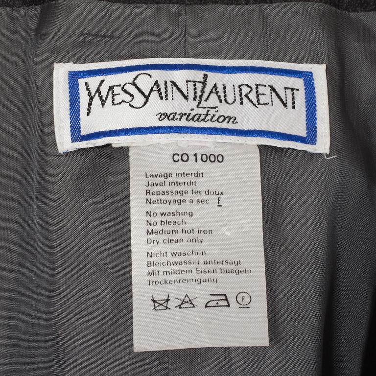KAVAJ, Yves Saint Laurent.