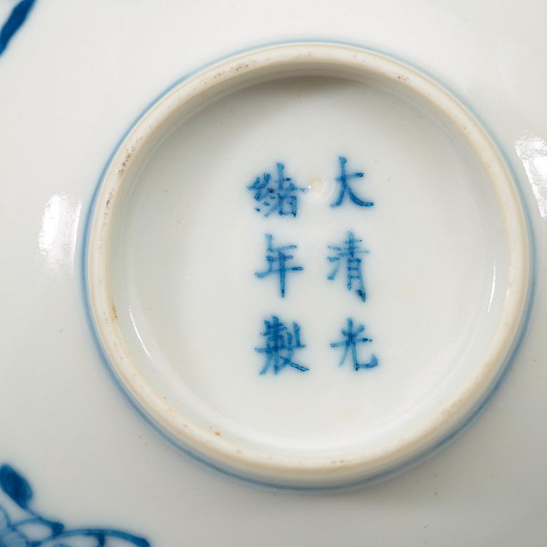 A pair of blue and white bowls, Qing dynasty, with Guangxus six character mark and of the period (1875-1908).