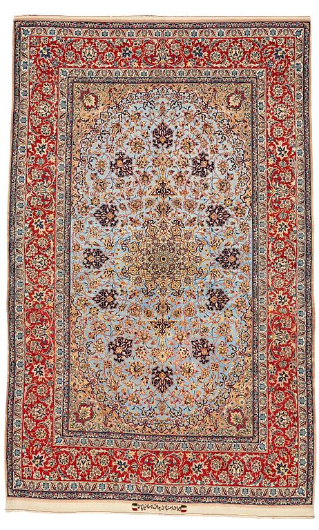 MATTA, Old Isfahan, ca 240 x 149,5 cm (samt kortsidorna med 2,5 respektive 5,5 cm slätväv).