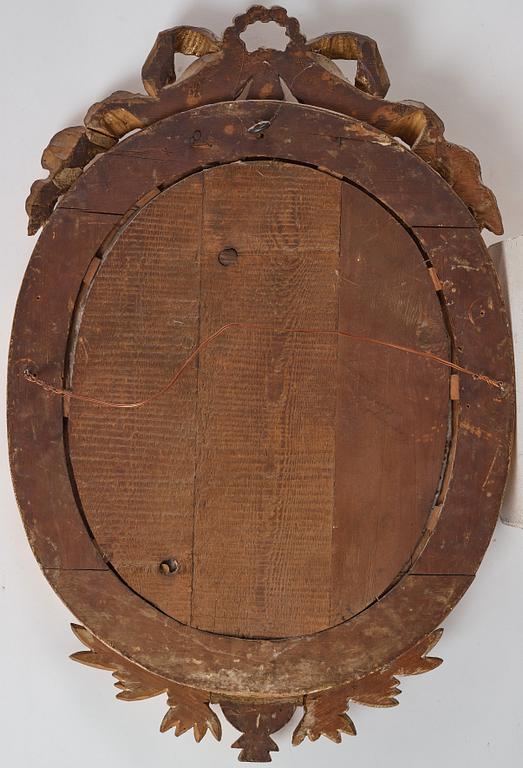 SPEGELLAMPETTER, för två ljus, ett par, sengustavianska stockholmsarbeten, sent 1700-tal.