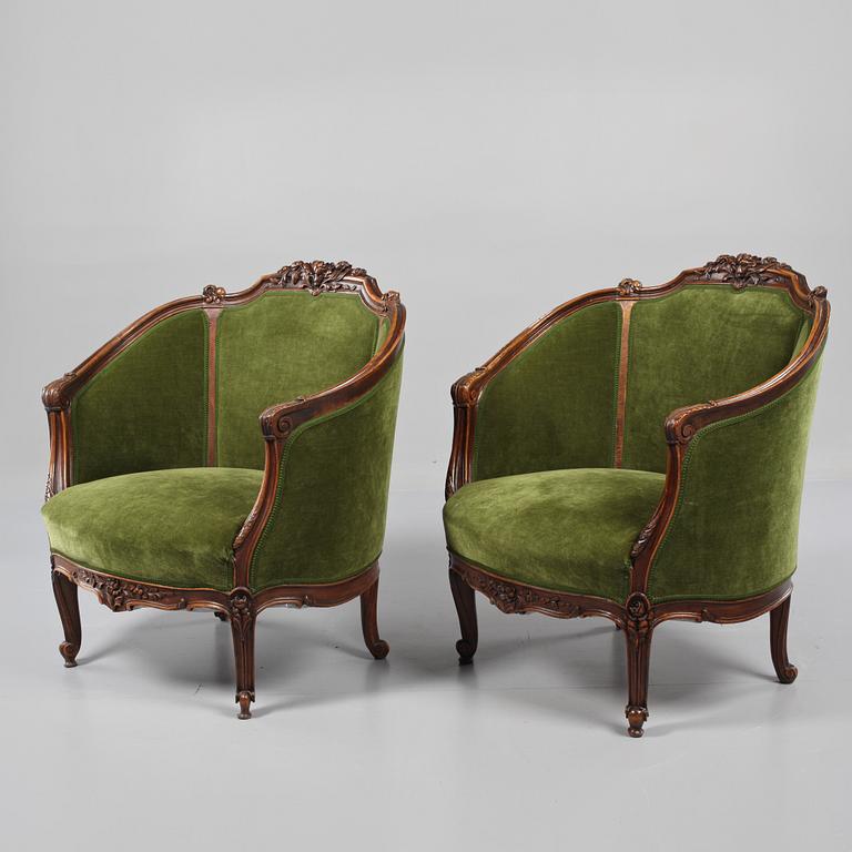 FÅTÖLJER, ett par, rokokostil, 1900-talets första del.