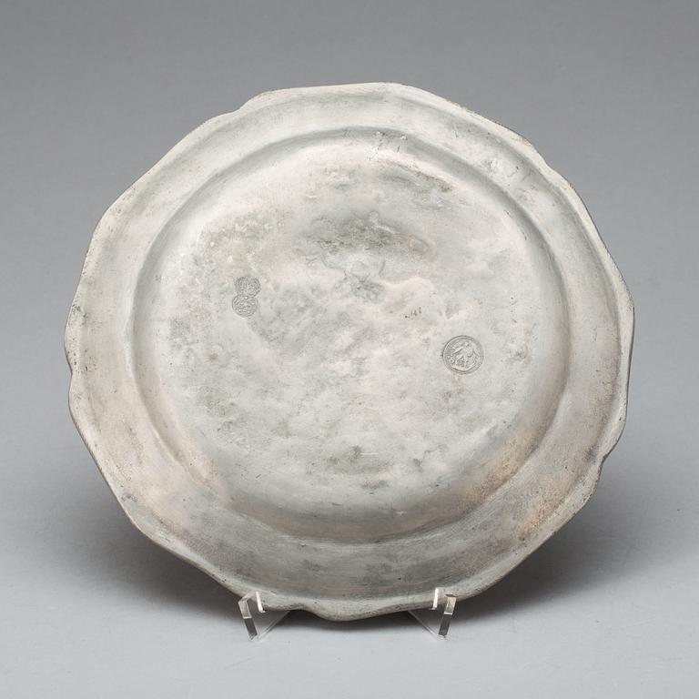 TALLRIK, tenn, troligen Flandern, 1700/1800-tal.