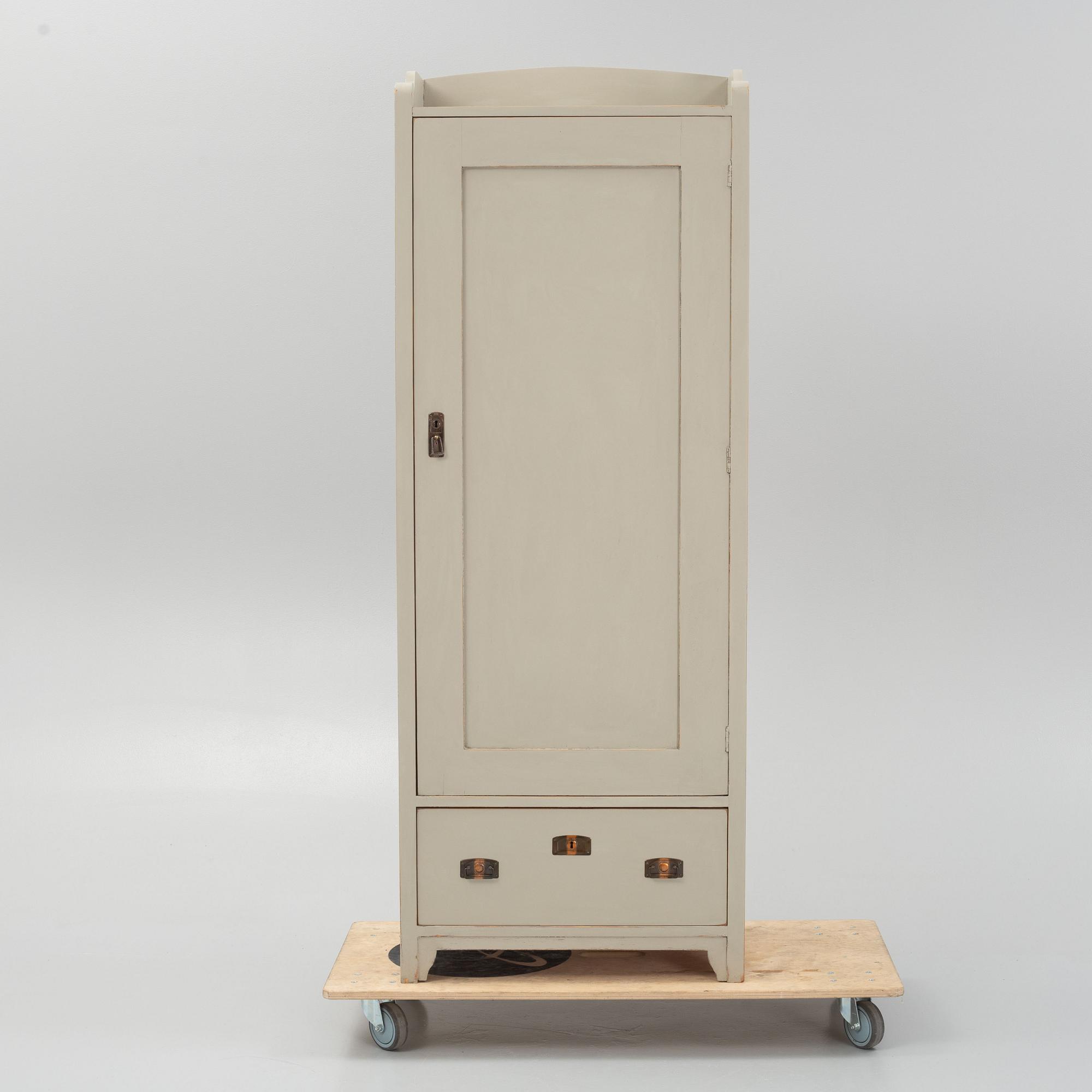A painted cabinet, around the year 1900.