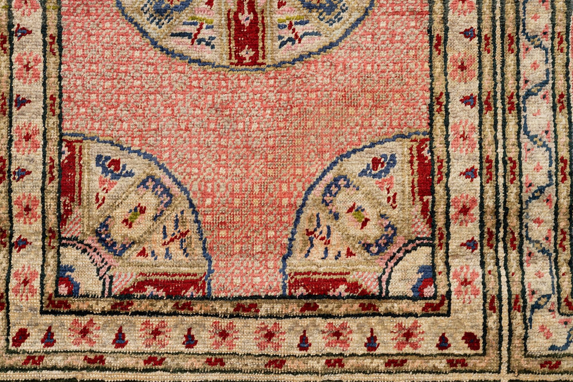 Carpet, semi-antique Kazak, approx. 202 x 158 cm.