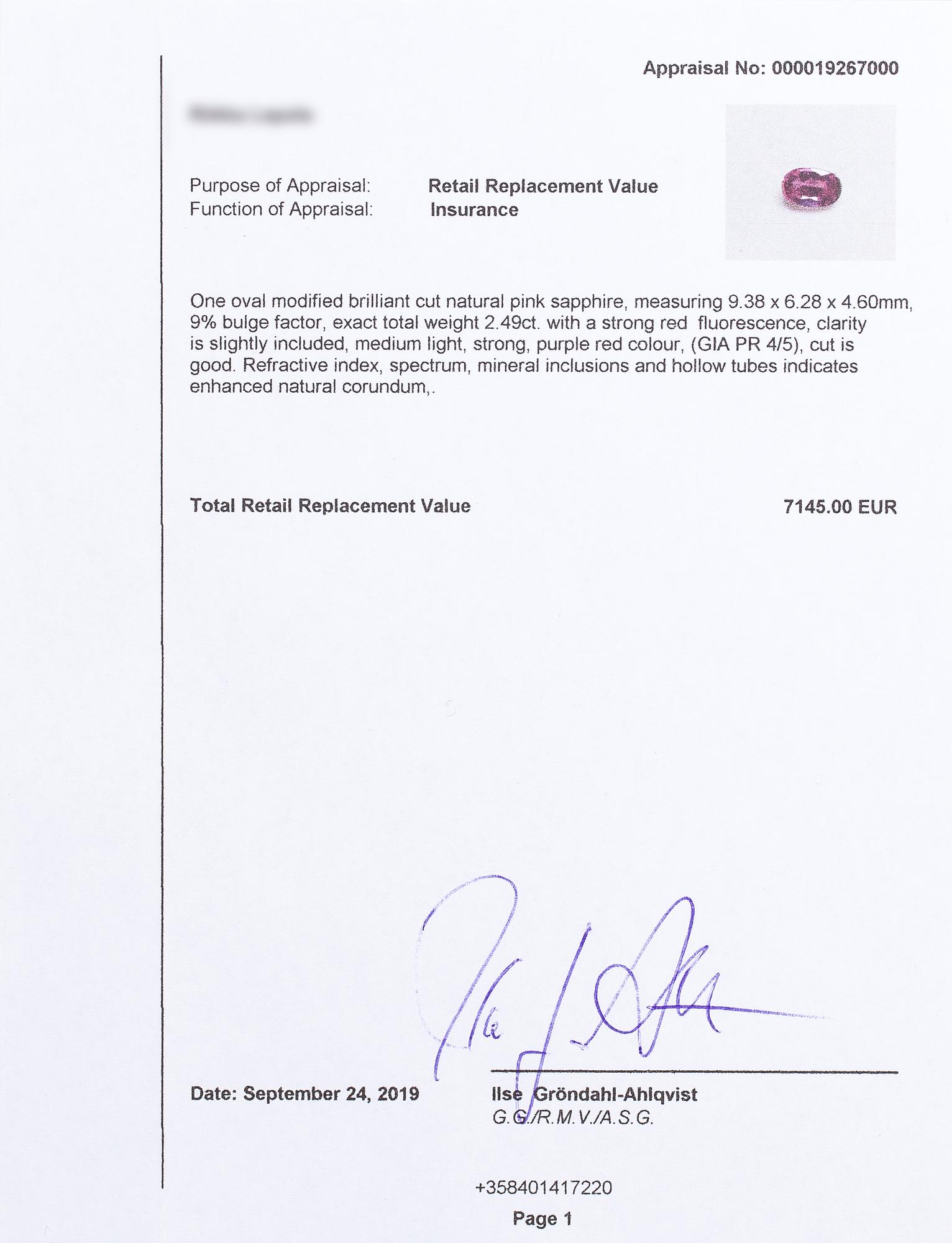 Sormus, 18K rosékultaa, pinkki safiiri n. 2.49 ct ja timantteja n. 0.82 ct yht. Korkelia, Helsinki.