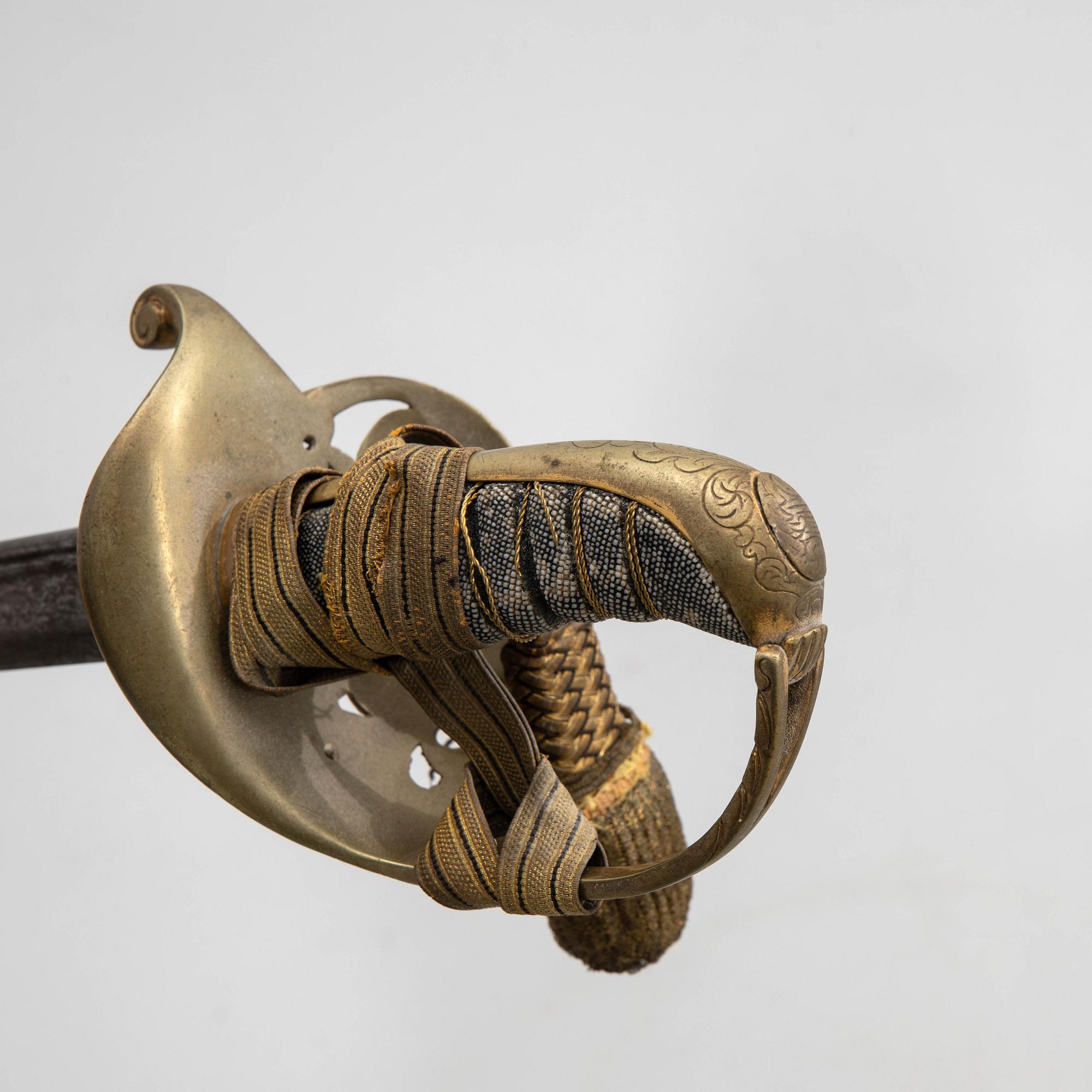 Sabel, svensk, m/1859 för officer, med balja.