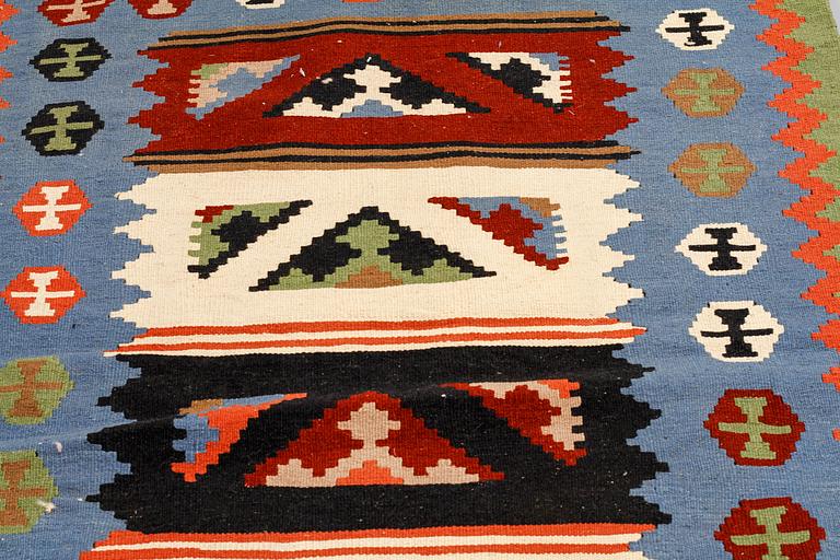 A KILIM VERAMIN, 148 x 98 cm.