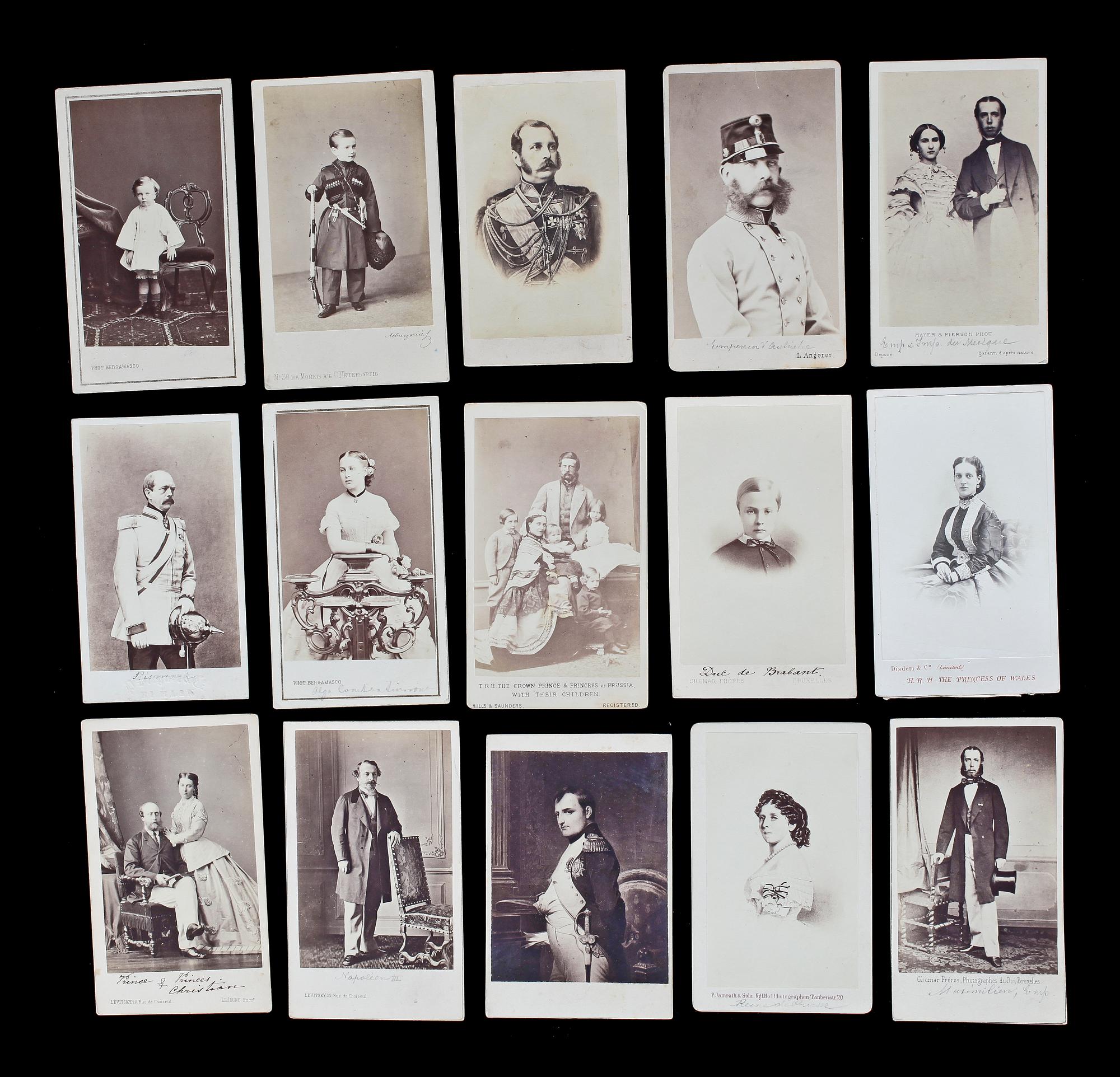 KUNGLIGA FOTOGRAFIER, 15 st, 1800-talets slut.
