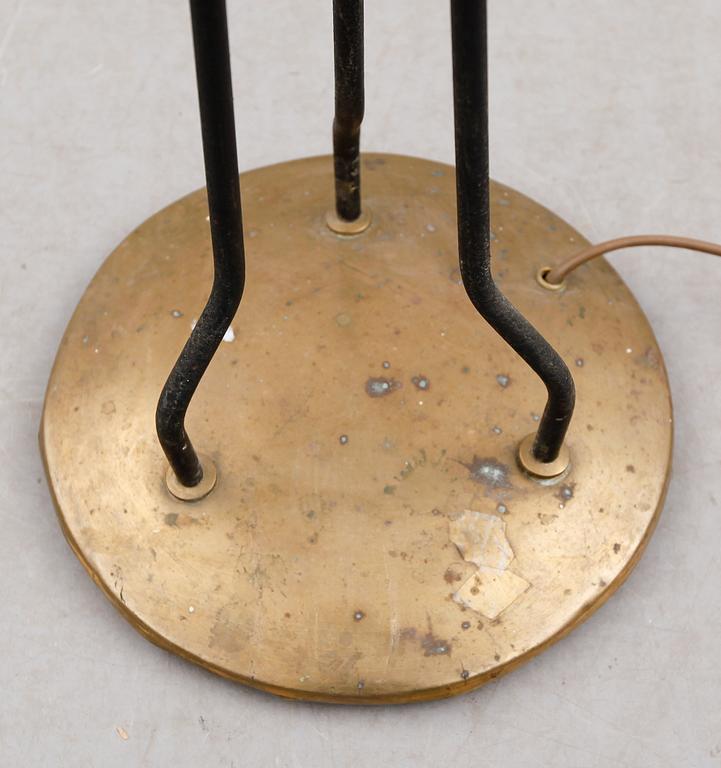 GOLVLAMPA, 1900-talets mitt.