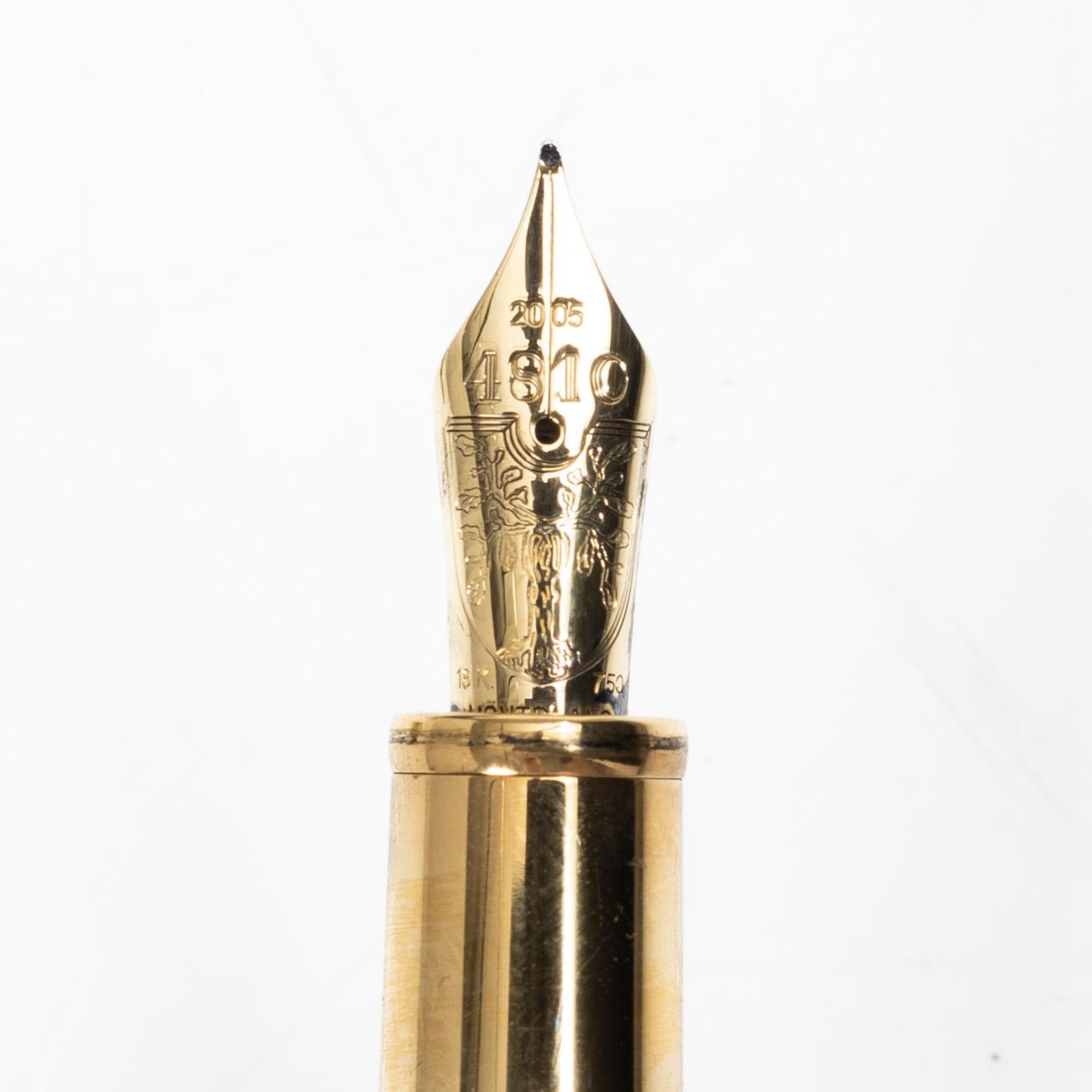 A Montblanc fountain pen, limited edition 'Pope Julius II' from the series 'Patrons of Art'.