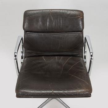 Charles & Ray Eames, kontorsstol, "Soft Pad Chair EA 208", Vitra.