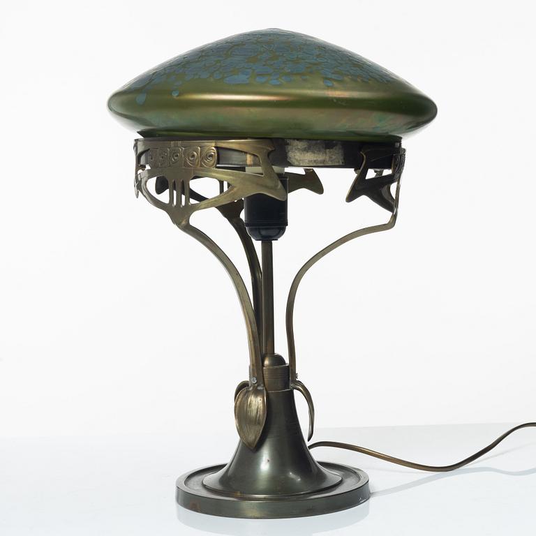 Jugend/Art Nouveau, Table lamp, early 20th century.