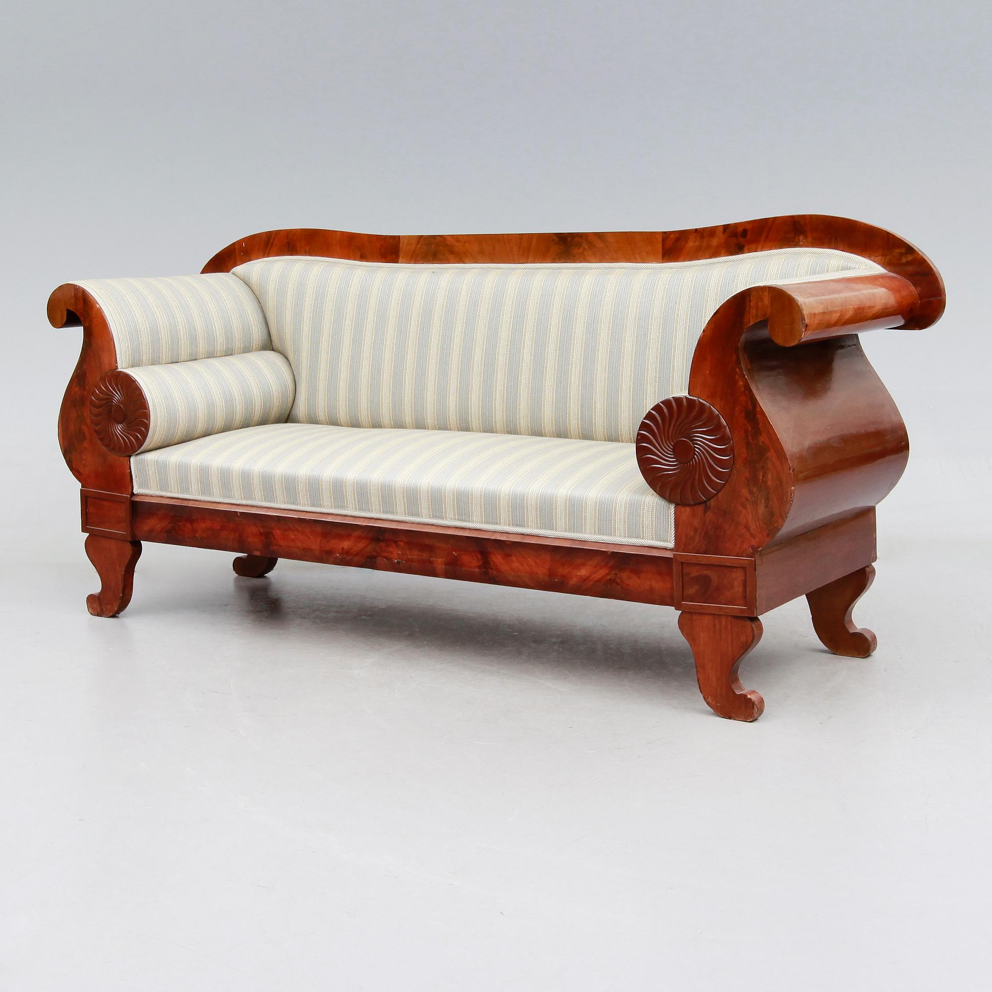 SOFFA, troligen Baltikum, 1800-talets första hälft.