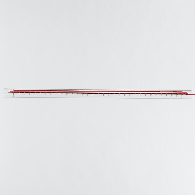 Sebastian Hepting, taklampa, "Tubular Red Diffusor Red Cable", Ingo Maurer, Tyskland.