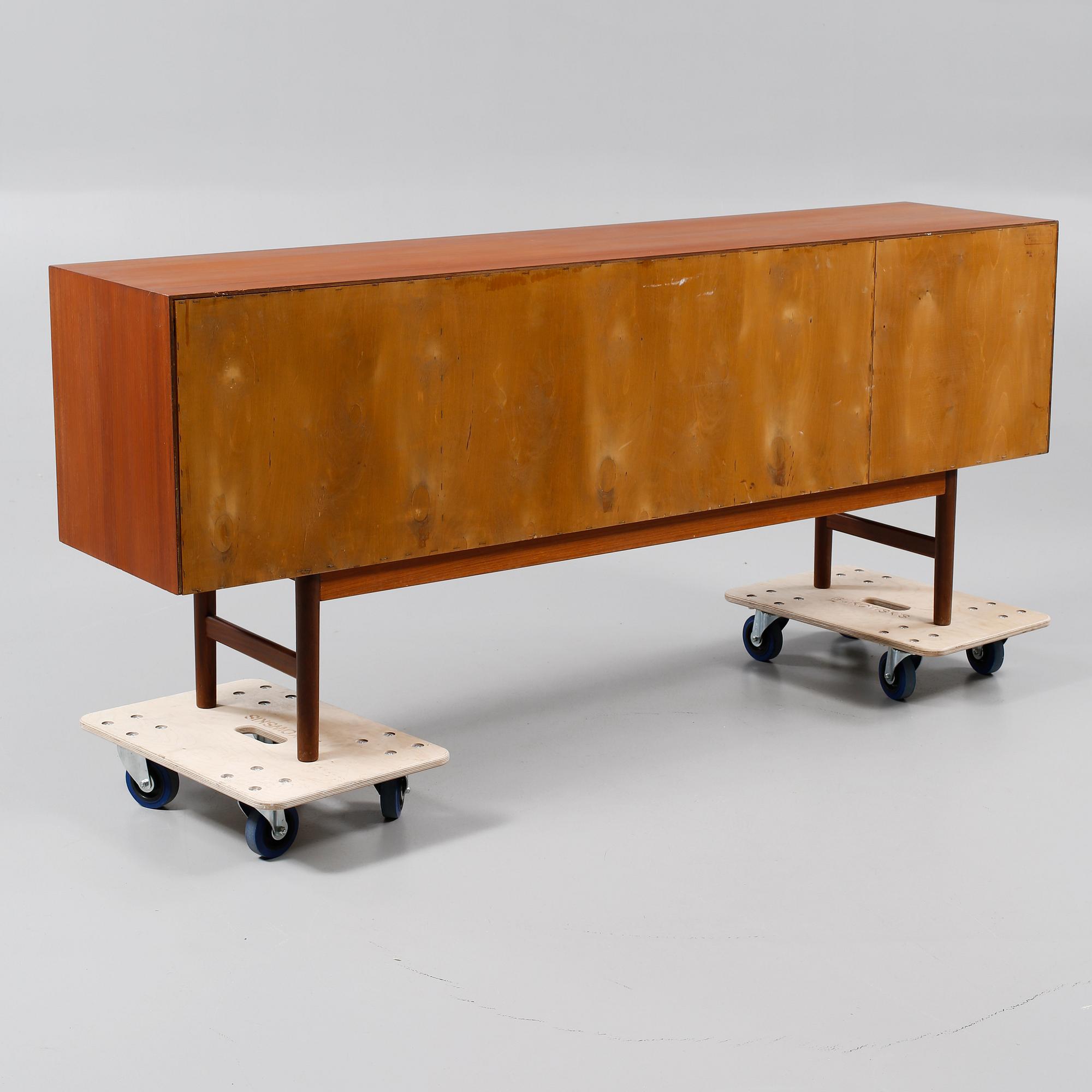 SIDEBOARD, "nr. 161", Gerhard Berg, Eidsfjord Møbelfabrik, Norge, ca 1960.
