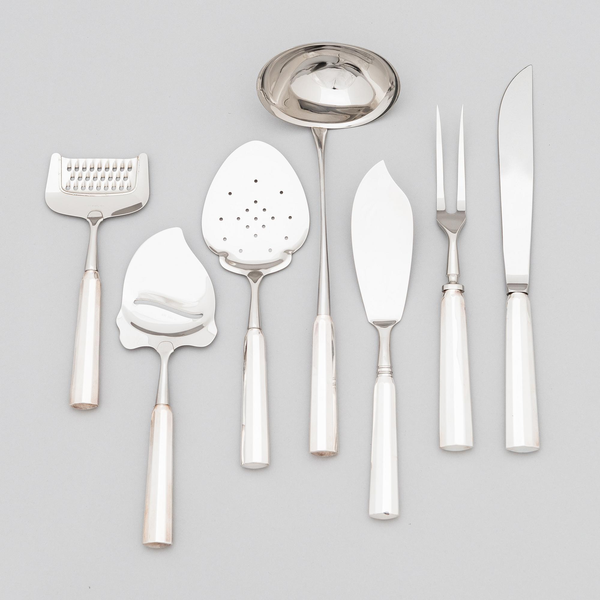 Pekka Piekäinen, Serving cutlery, 7 pcs, silver and stainless steel.