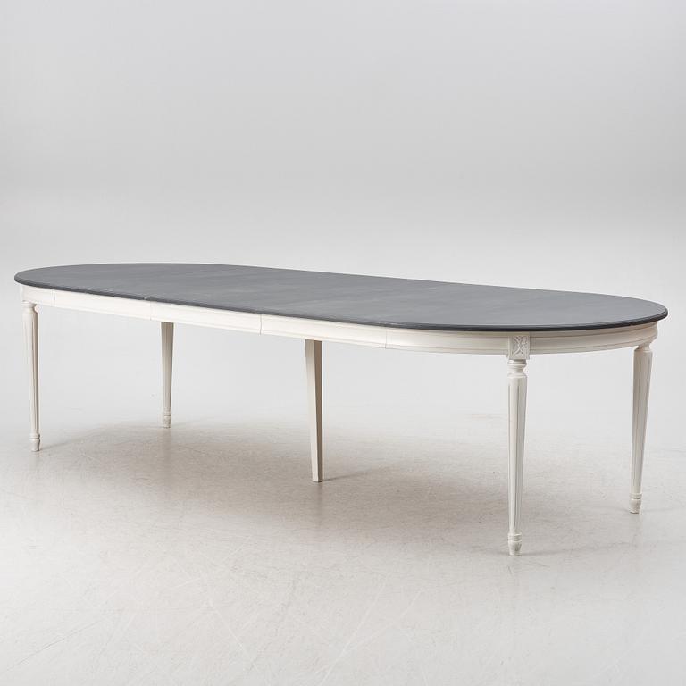 Matsalsgrupp, 13 delar, gustaviansk stil, 1900-talets andra hälft.