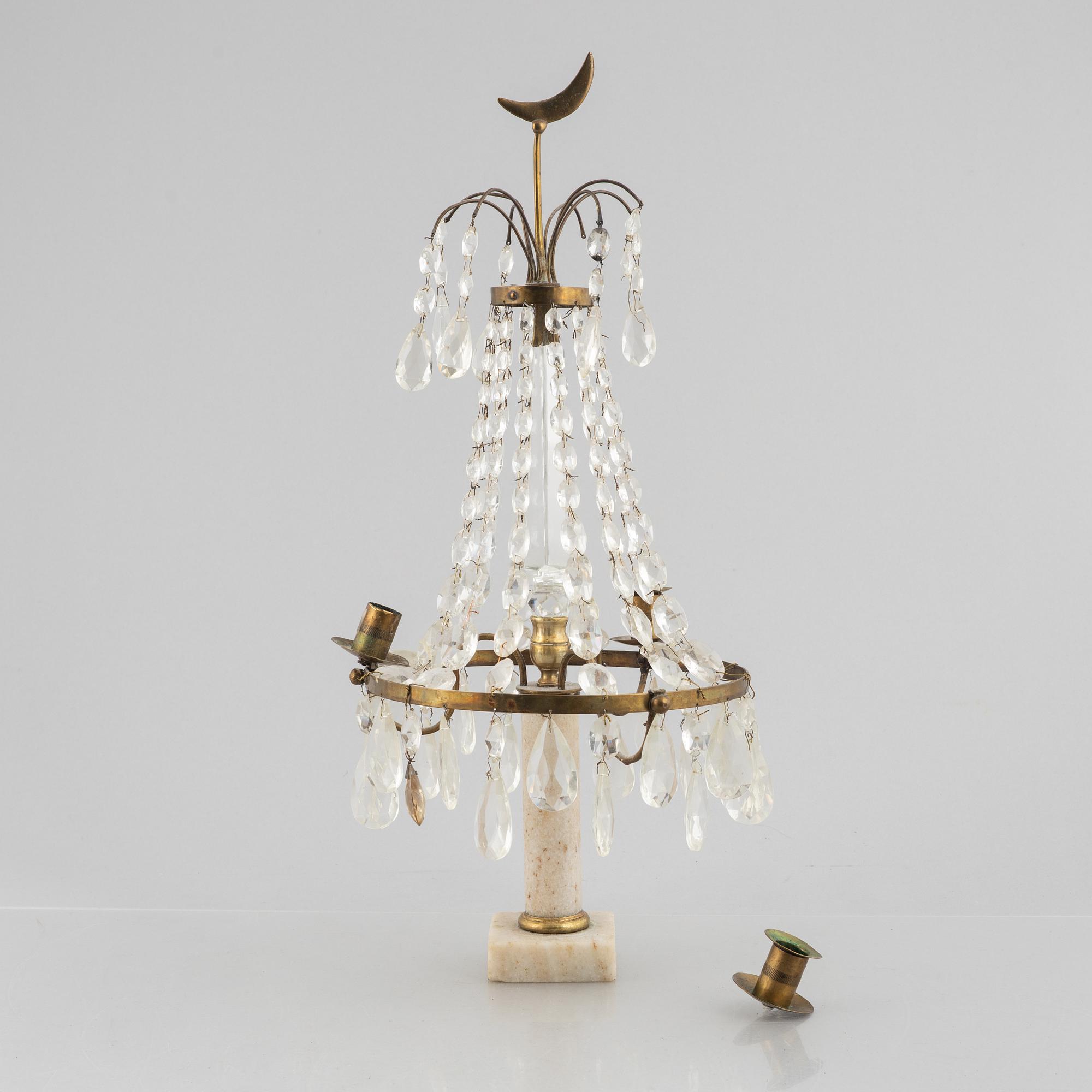 Bordslyster, 1800-tal. Sengustaviansk stil.