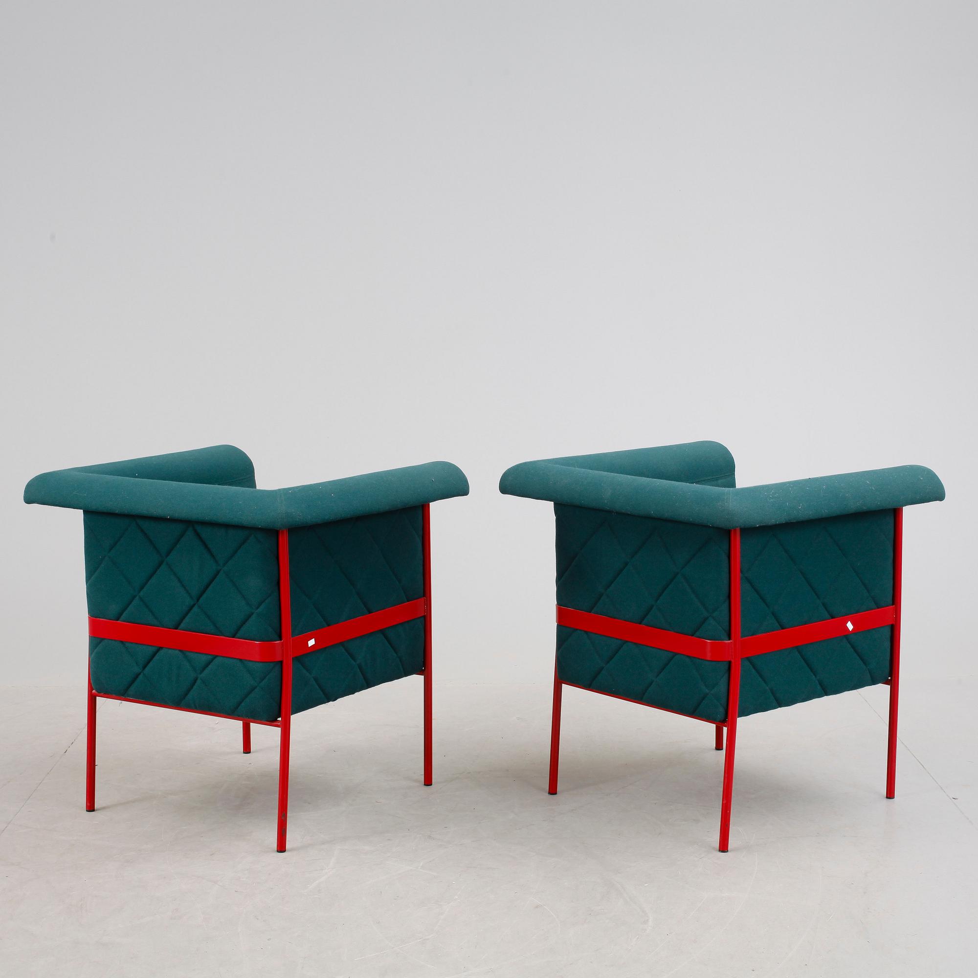 FÅTÖLJER, ett par. Design Thomas Sandell.