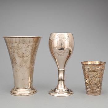 PARTI SILVER,  3 delar, bla C G Hallberg, Stockholm. Totalvikt: 728 gram.