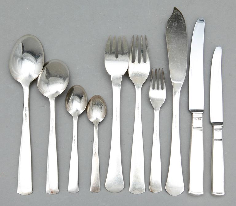 BESTICKSERVIS I SCHATULL, 93 delar, silver, Rosenholm, GAB, Stockholm mest 1950-60-tal. Tot ca 2800 gram.