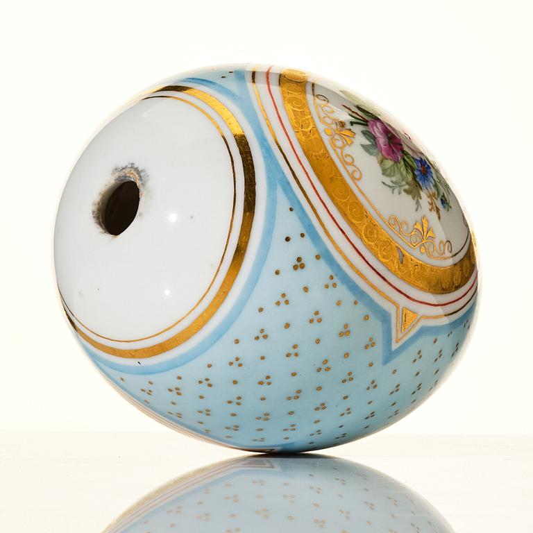 A Russian porcelain Easter Egg, 19th Century, presumably Imperial porcelain factory, St Petersburg.