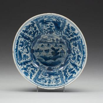 A blue and white bowl, Ming dynasty (1368-1644).