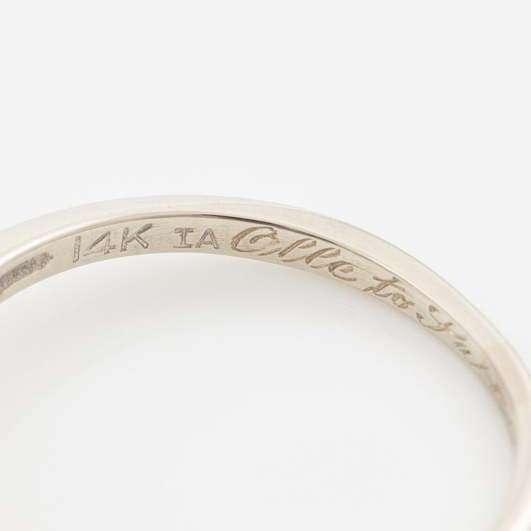 Ring, solitaire, 14K white gold with brilliant-cut diamond.