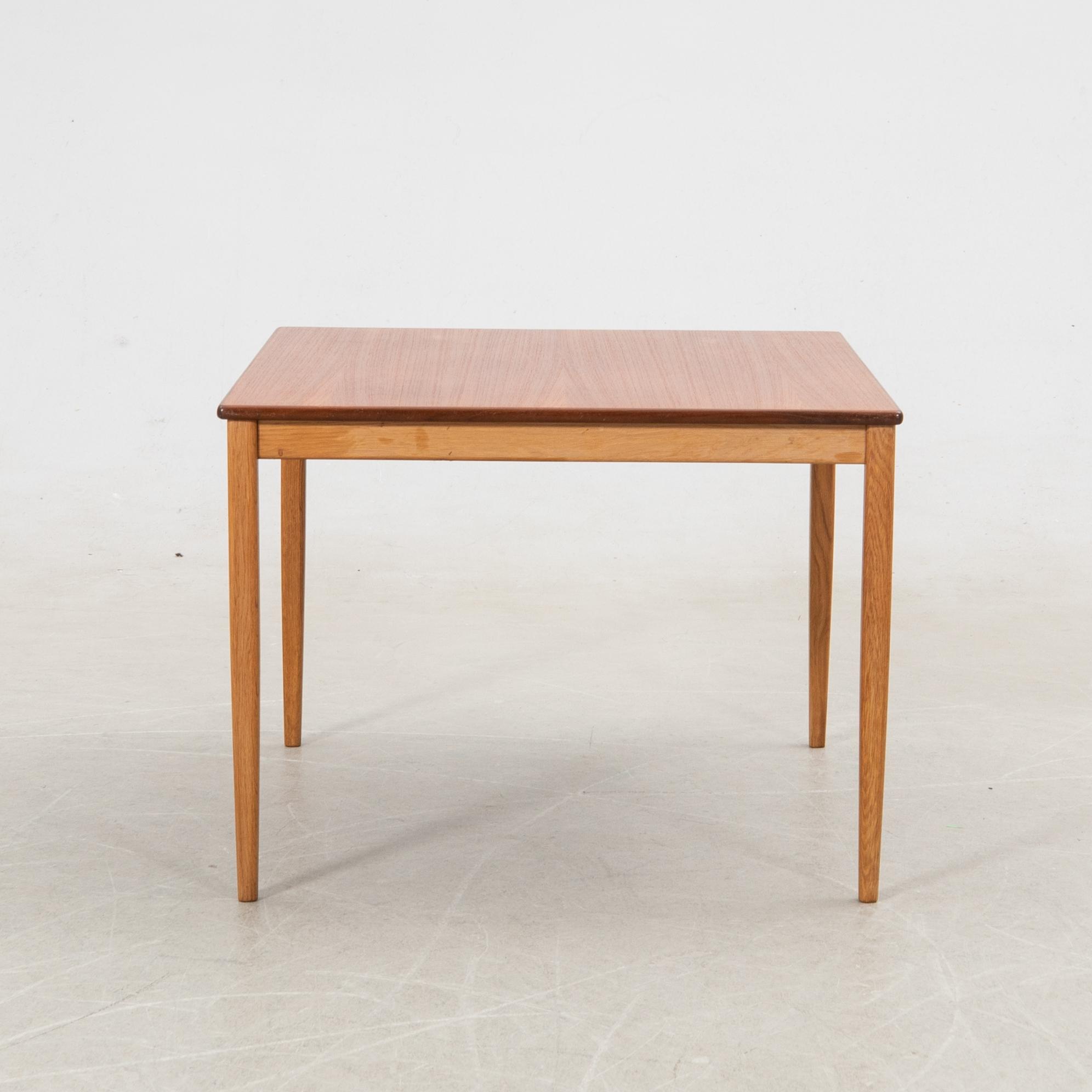 Coffee table, Bra Bohag, Tingströms, Valdemarksvik, mid-20th century.