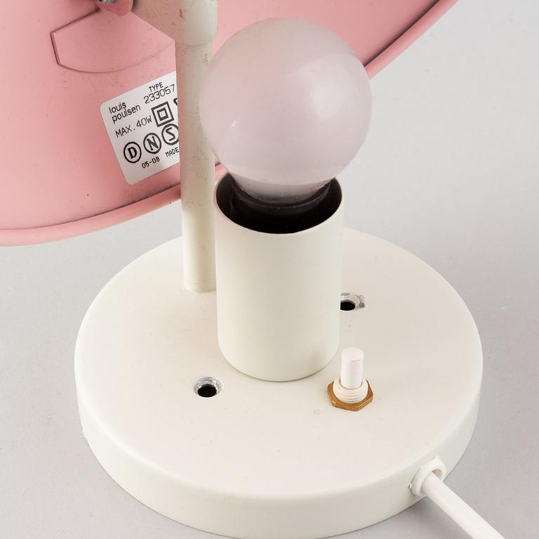 Poul Henningsen, vägglampor, ett par, "PH Hat", Louis Poulsen, Danmark.