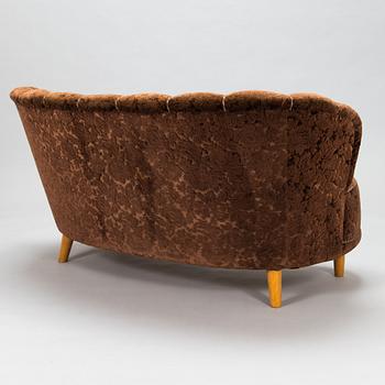 A mid 20th century sofa.