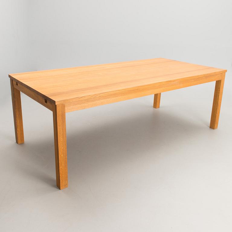 MATBORD OCH 12 STOLAR, Design House Stockholm, 2000-tal.