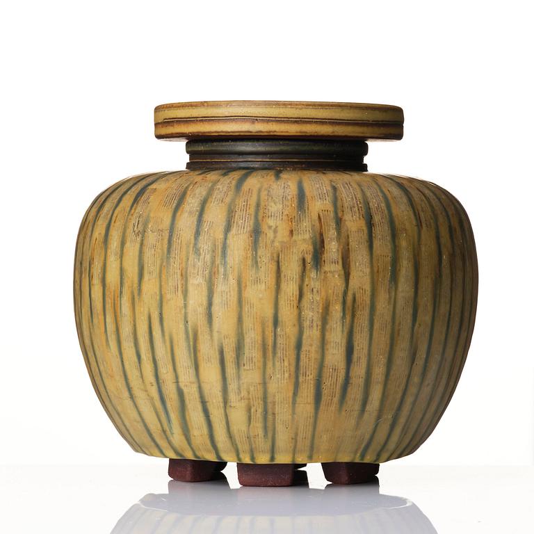 Wilhelm Kåge, a Farsta stoneware urn with cover, Gustavsberg Studio 1956.