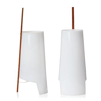 323. Hans Bergström, a pair of table lamps, model "748", ateljé Lyktan, Sweden 1940-50s.