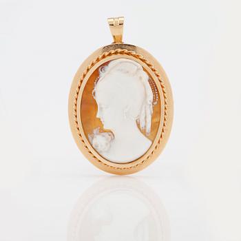 HÄNGE/BROSCH, 18K guld och kamé, svenska stämplar, 1975.