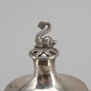 SOCKERSKÅL, silver, Johan Henrik Leffler, Falun 1821. Vikt ca 470 gram.