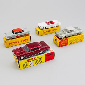 A lot of 8 Dinky Toys cars, England and France, 1950/60s.