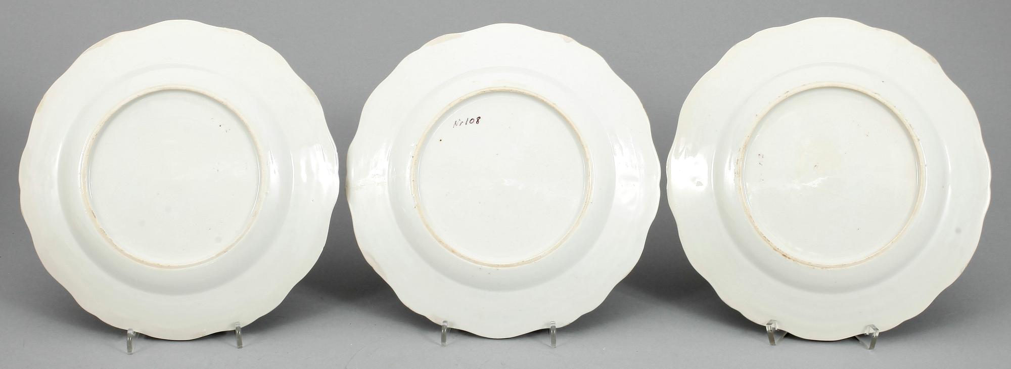 TALLRIKAR, 5 st. Porslin, Kina, 1700-tal.