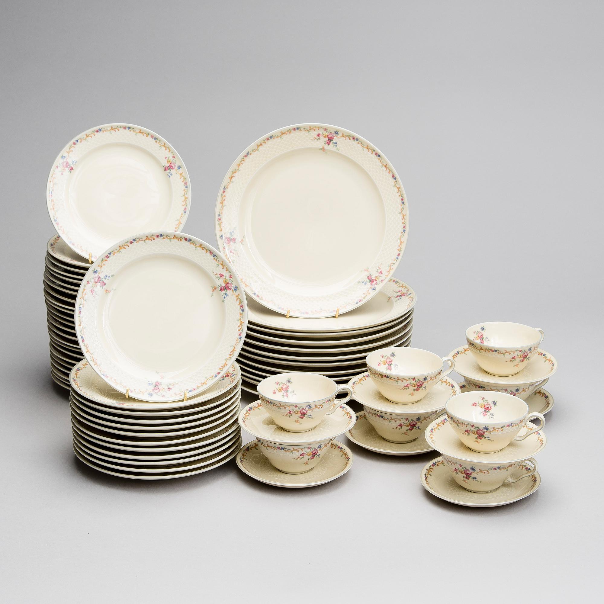 ASTIASTO, noin 70 osaa, Thomas Avory, Thomas Bavaria, Saksa, 1900-luvun puoliväli.