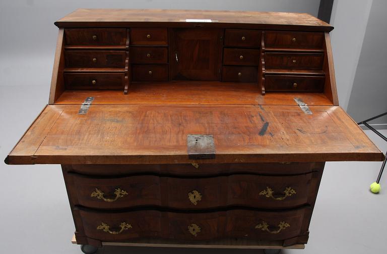 SEKRETÄR, senbarockstil, 1700-1900-tal.