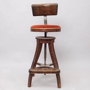 STOL, konstnärens stol, 1900-talets början.