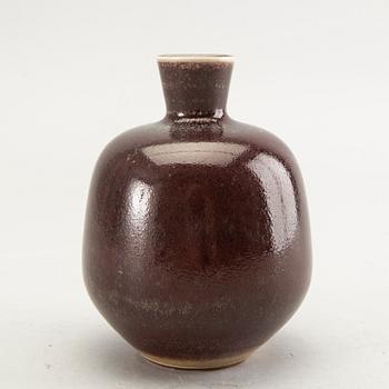 Berndt Friberg, a stoneware vase, Gustavsberg studio, signed and dated 1976.